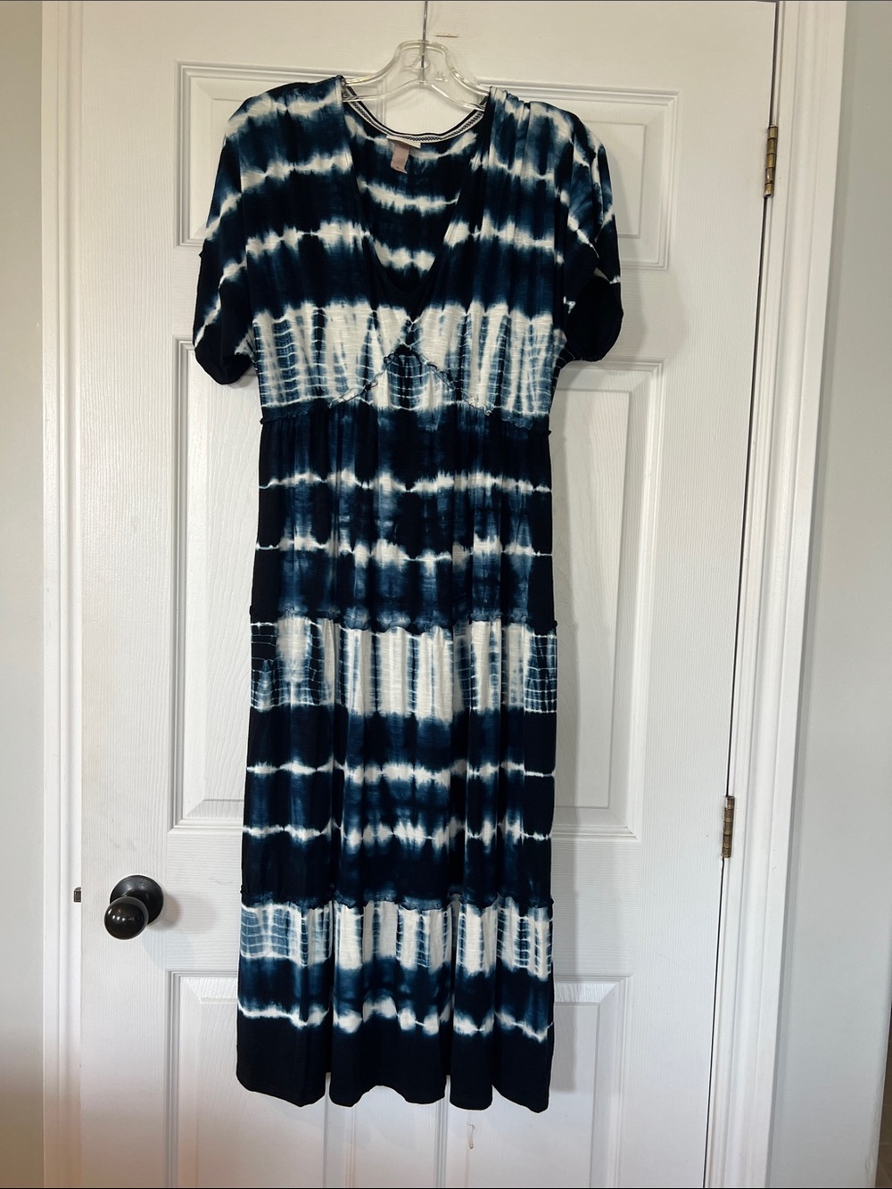 Knox Rose Navy and White Tie-Dye Maxi Dress